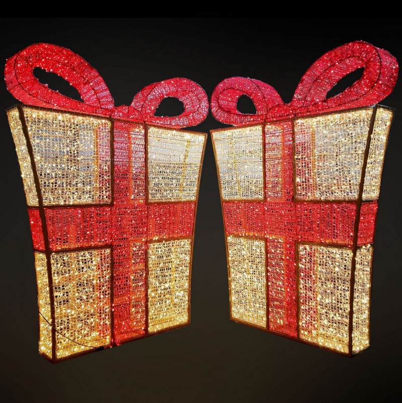 Lighted-Gift-Package-with-Red-Bow-800x802